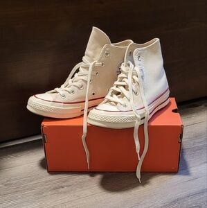 🔆🌷HOST PICK🌷🔆 Converse Chuck Hi